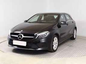 Mercedes-Benz A - 2016