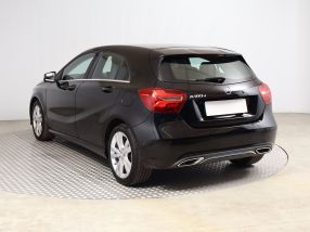 Mercedes-Benz A - 2016