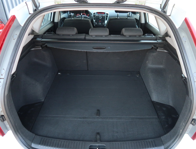Kia Ceed, 2010