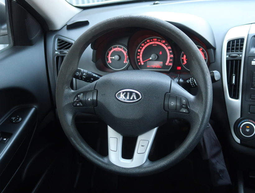 Kia Ceed, 2010