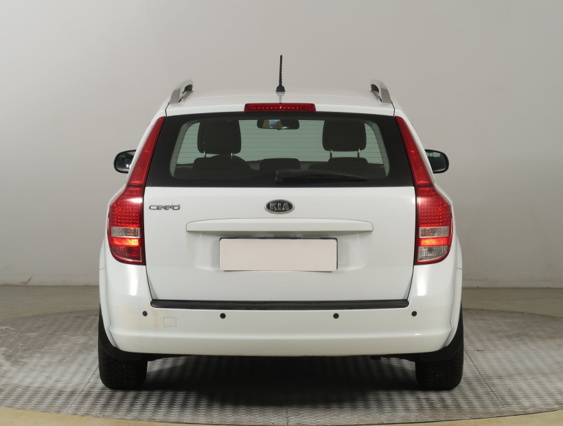 Kia Ceed, 2010