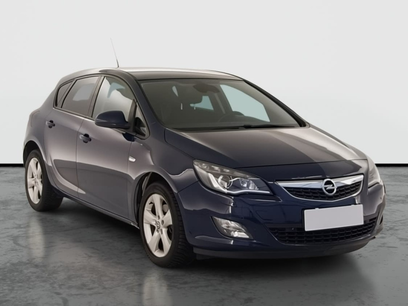 Opel Astra, 2010