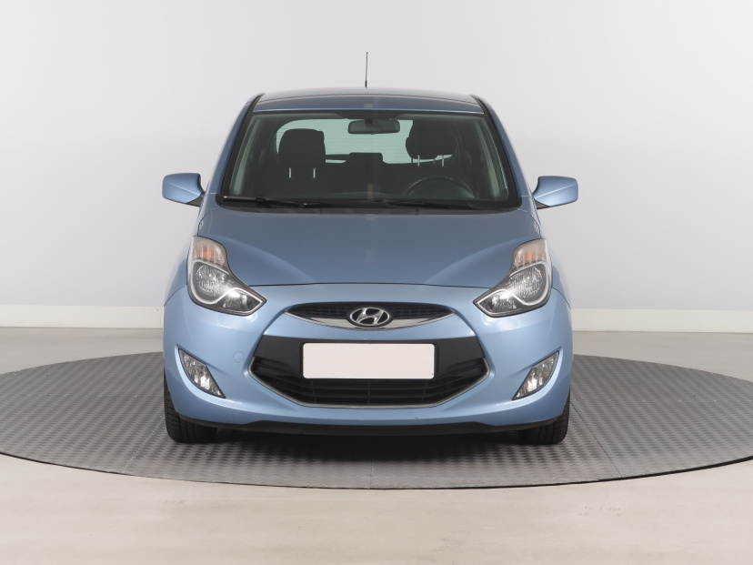 Hyundai ix20, 2012