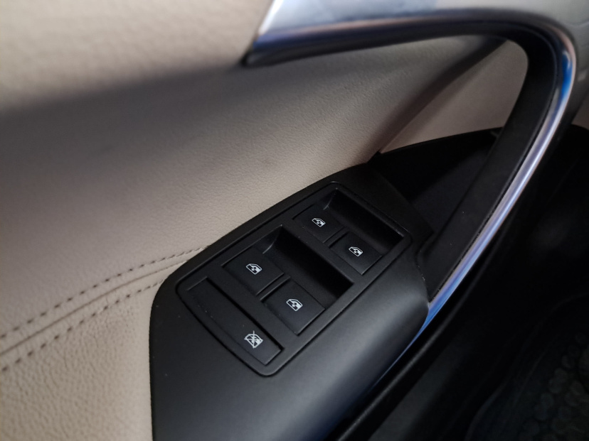 Opel Insignia, 2015