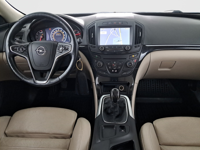 Opel Insignia, 2015