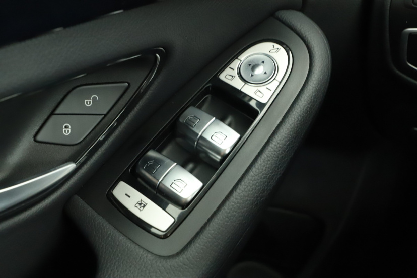Mercedes-Benz C, 2019
