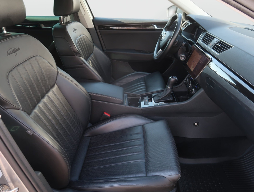 Škoda Superb, 2019