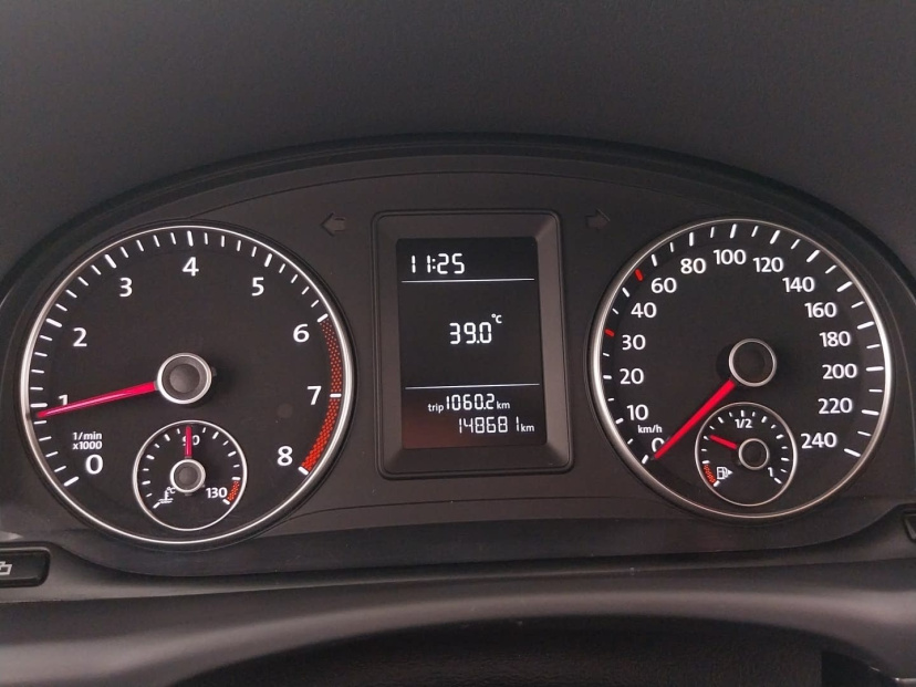 Volkswagen Touran, 2011
