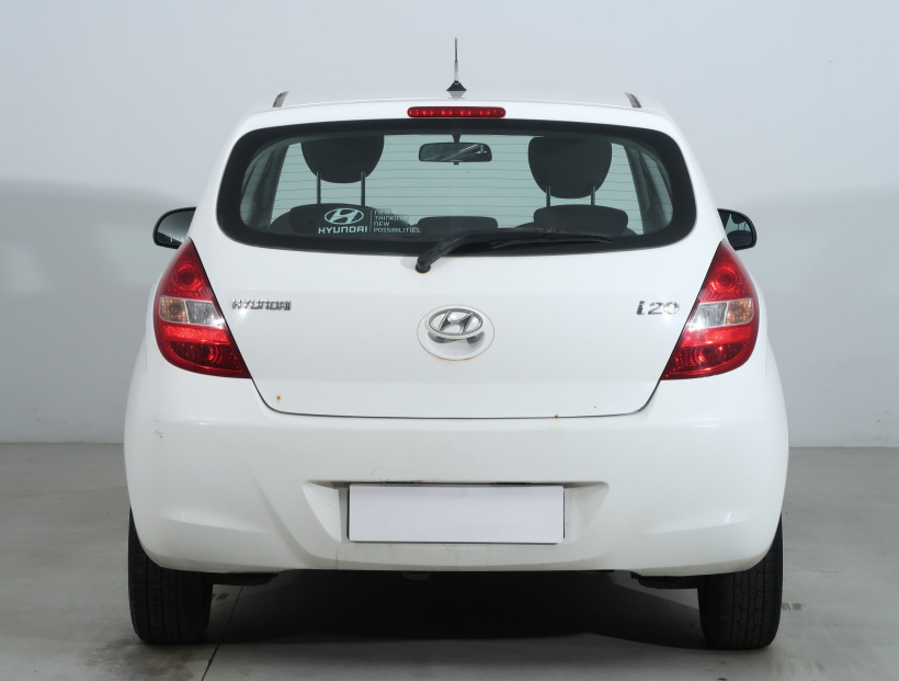 Hyundai i20, 2011