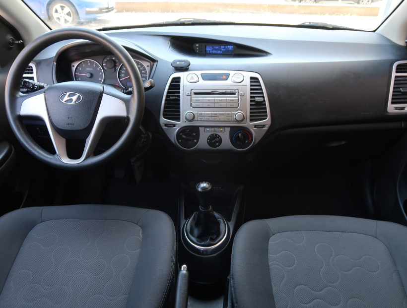 Hyundai i20, 2011