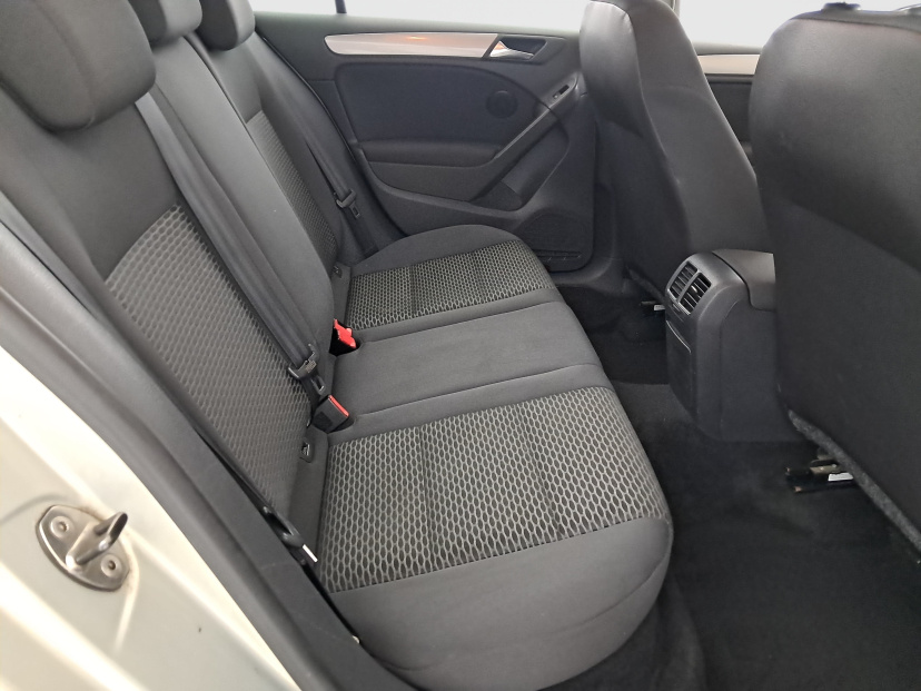 Volkswagen Golf, 2011