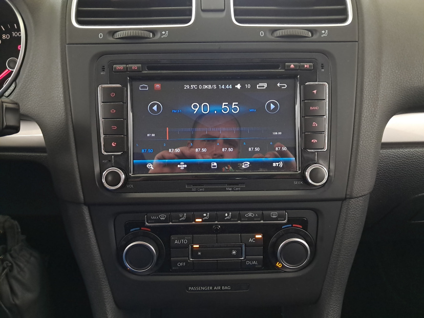 Volkswagen Golf, 2011