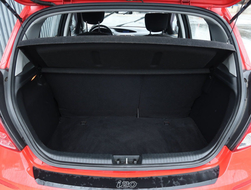 Hyundai i20, 2013
