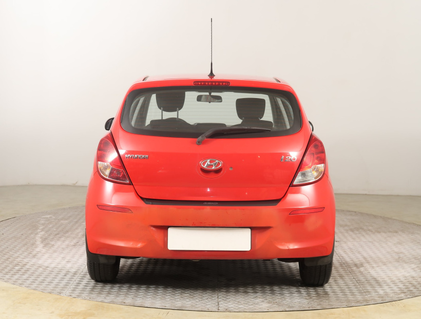 Hyundai i20, 2013