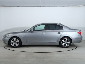 BMW 5 - 2004