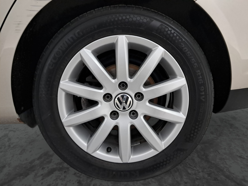 Volkswagen Golf, 2009