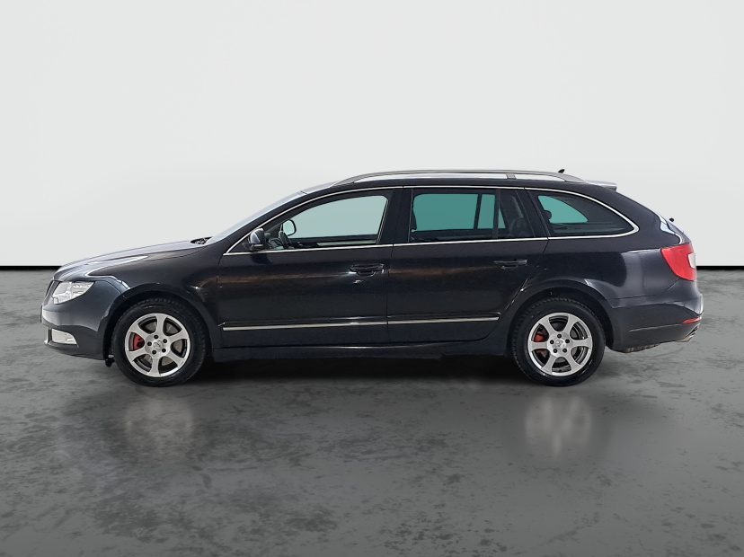 Škoda Superb, 2012