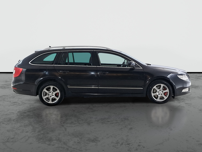 Škoda Superb, 2012