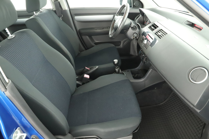 Suzuki Swift, 2010
