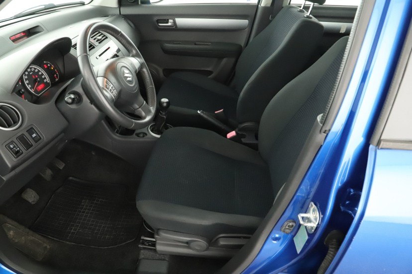 Suzuki Swift, 2010