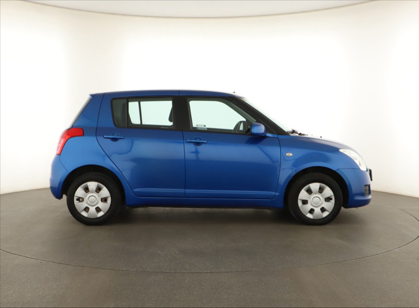 Suzuki Swift, 2010