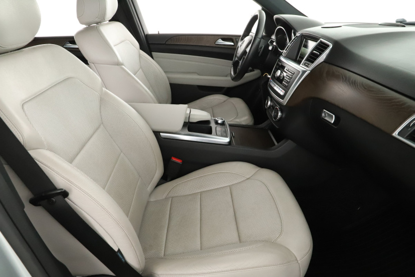 Mercedes-Benz ML, 2014