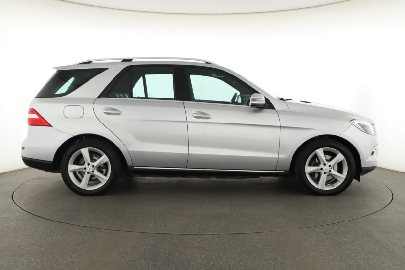 Mercedes-Benz ML, 2014