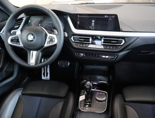 BMW 218d