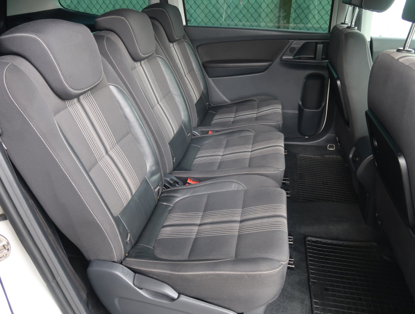 Volkswagen Sharan, 2013