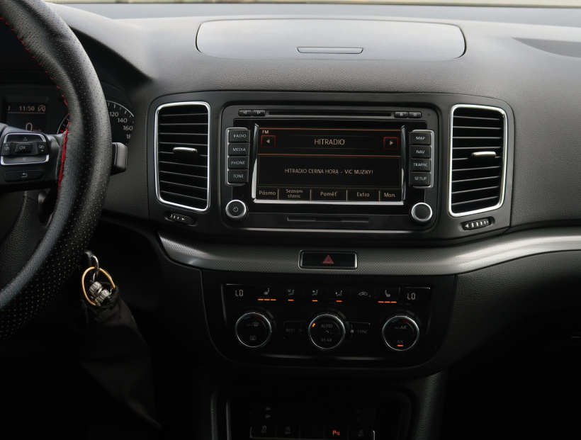 Volkswagen Sharan, 2013