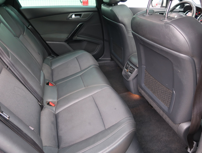 Peugeot 508, 2011