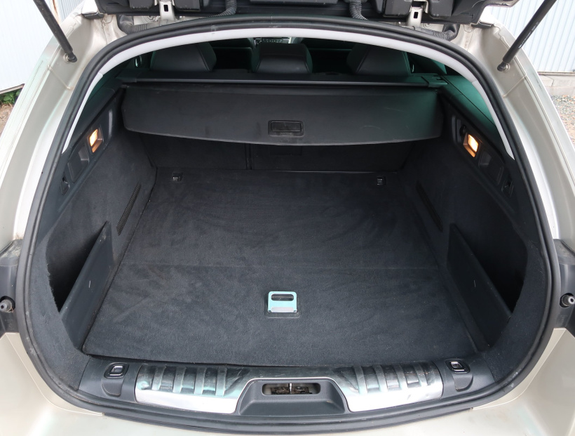 Peugeot 508, 2011