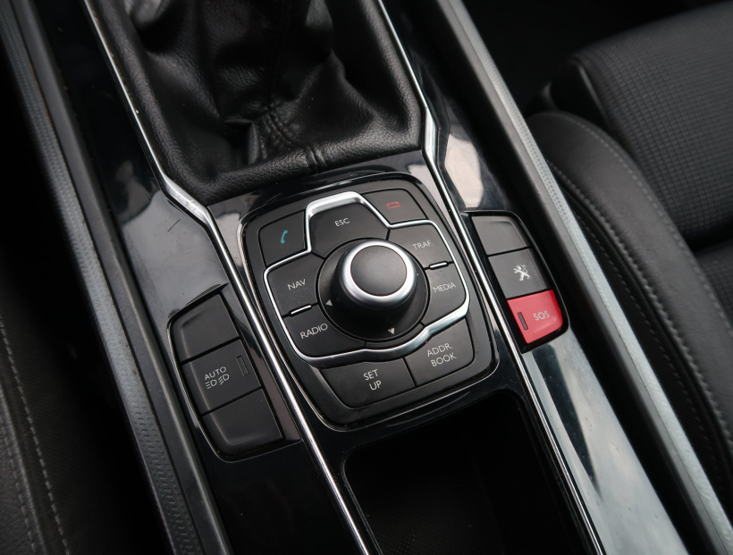 Peugeot 508, 2011