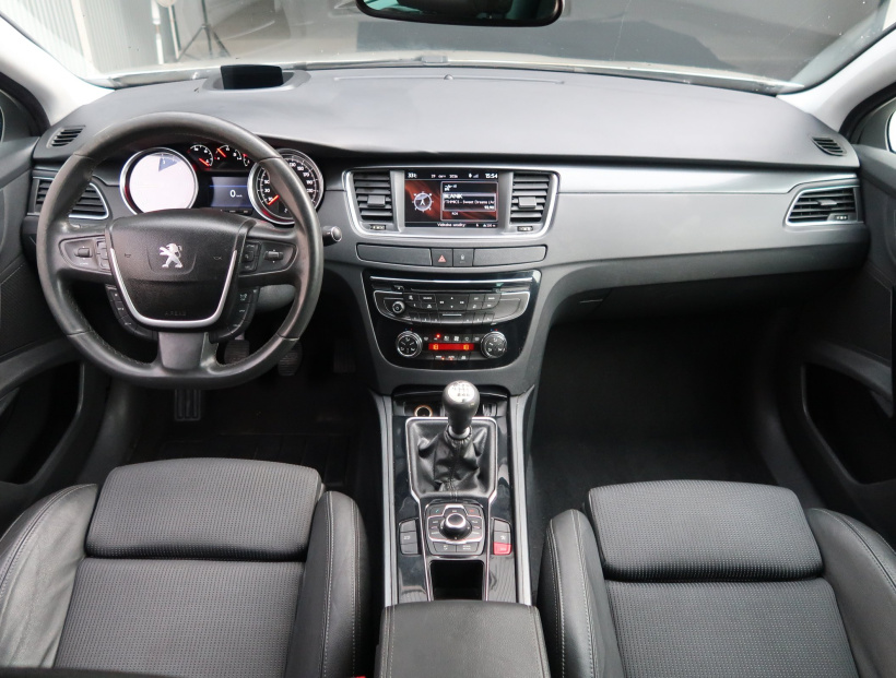 Peugeot 508, 2011