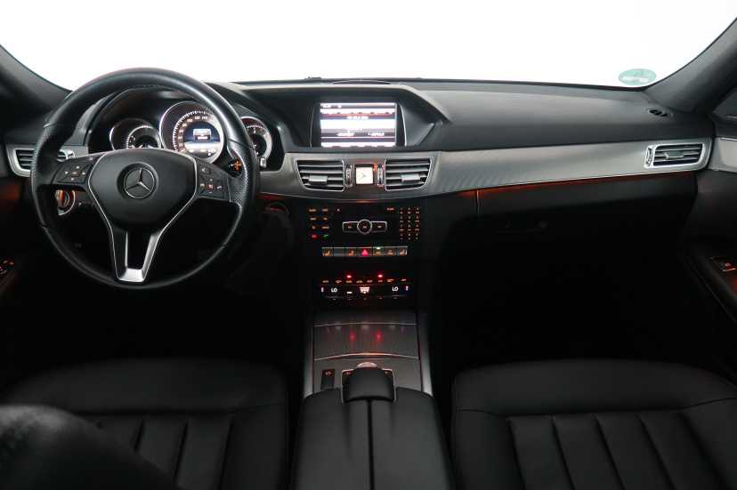 Mercedes-Benz E, 2013