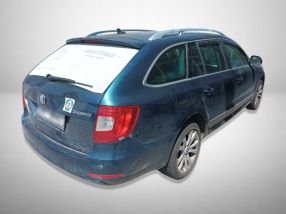 Škoda Superb - 2013