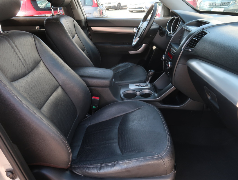 Kia Sorento, 2011