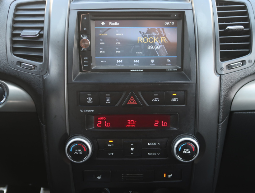Kia Sorento, 2011
