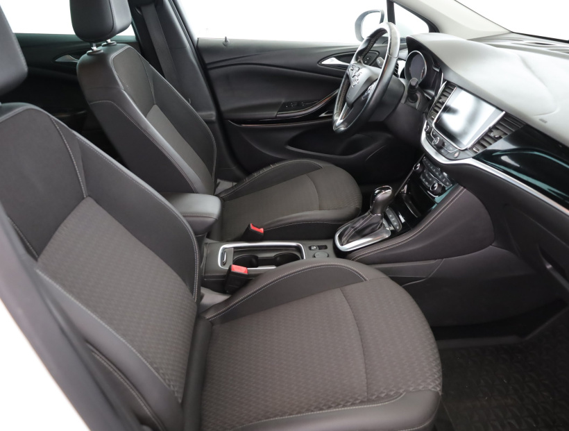 Opel Astra, 2016