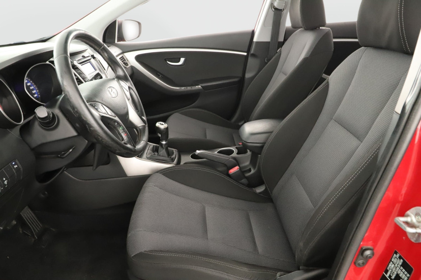 Hyundai i30, 2013