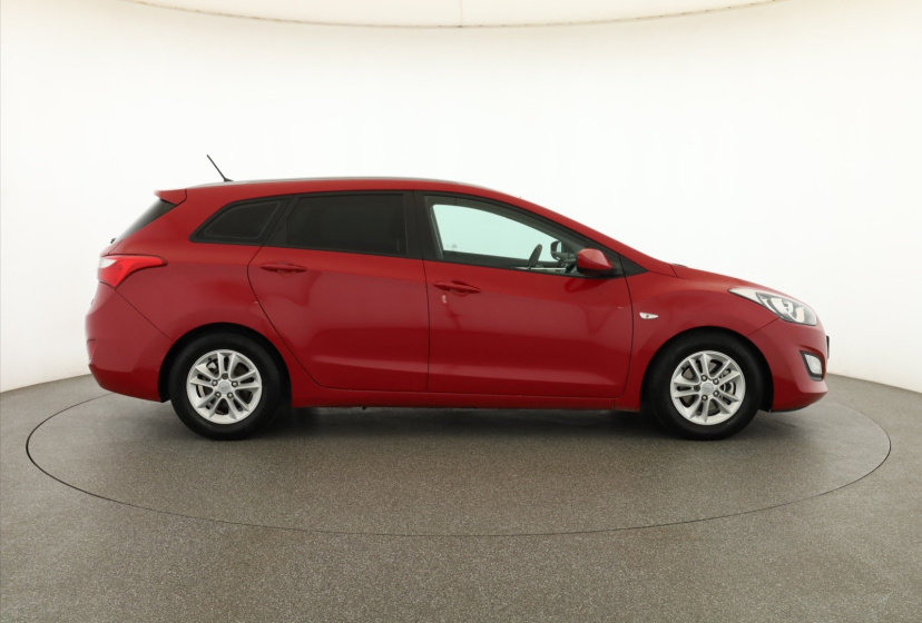 Hyundai i30, 2013