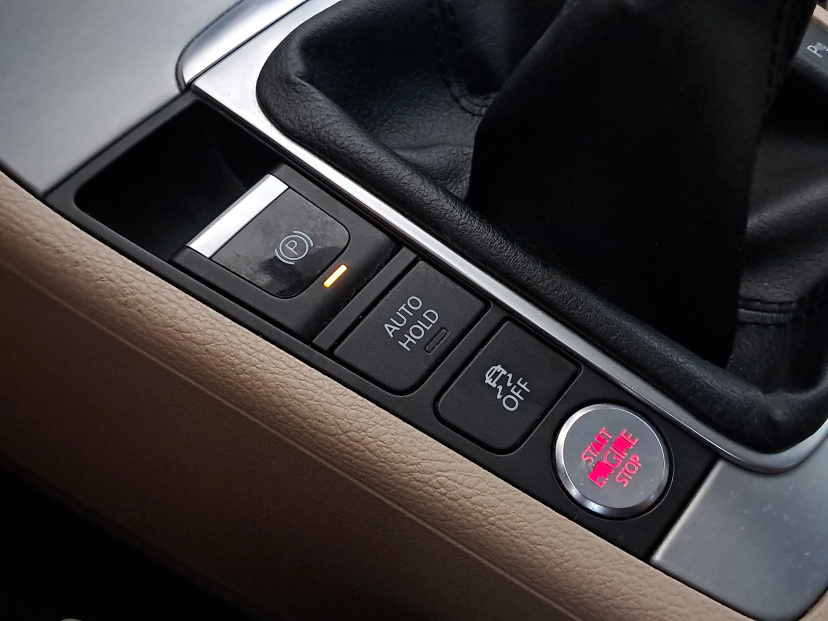 Volkswagen CC, 2012