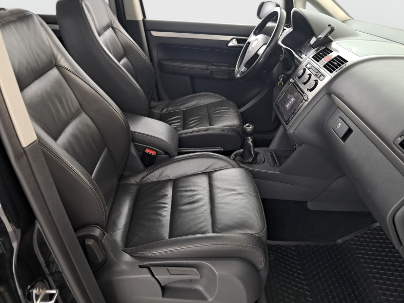 Volkswagen Touran, 2006