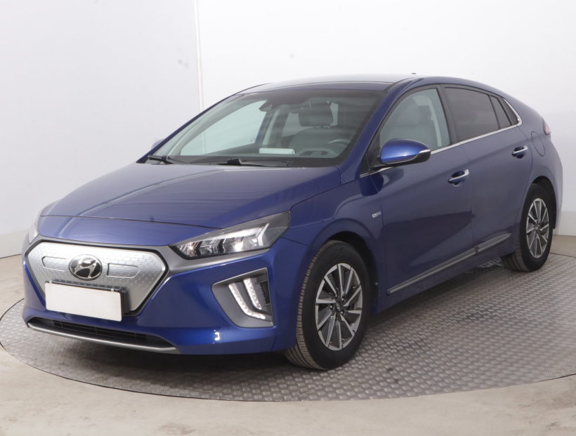 Hyundai Ioniq, 2021