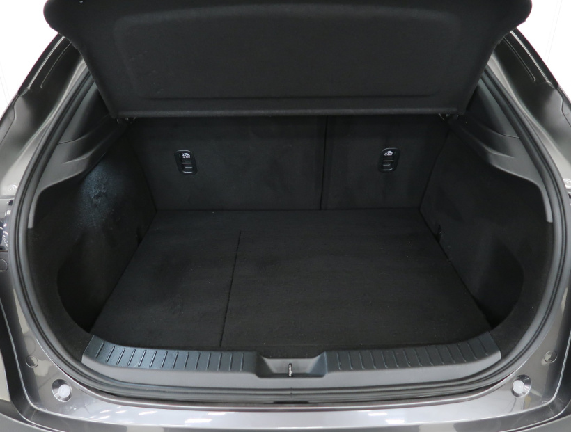 Mazda CX-30, 2022