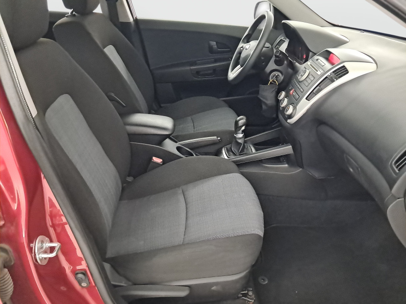 Kia Ceed, 2010