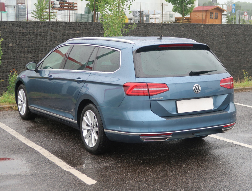 Volkswagen Passat, 2018