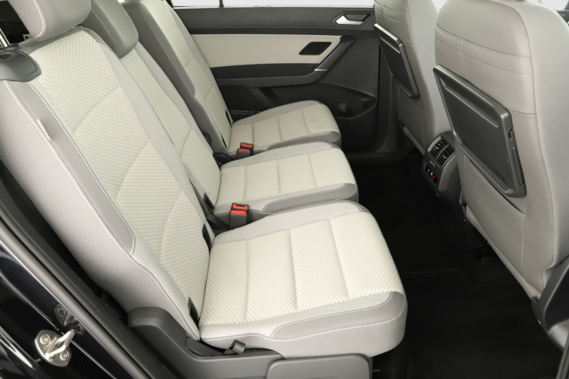 Volkswagen Touran, 2023