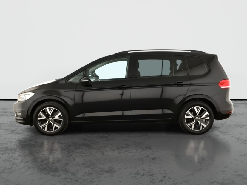 Volkswagen Touran, 2023