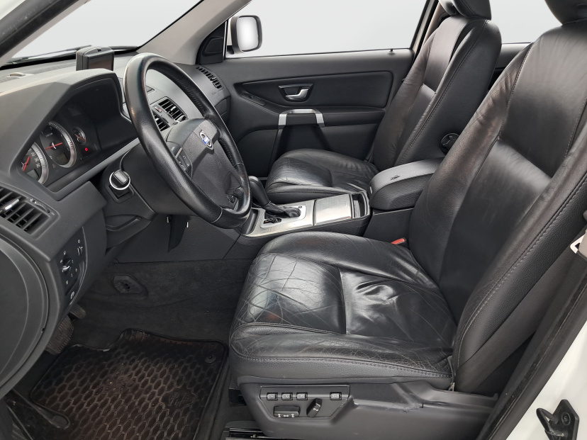 Volvo XC90, 2011